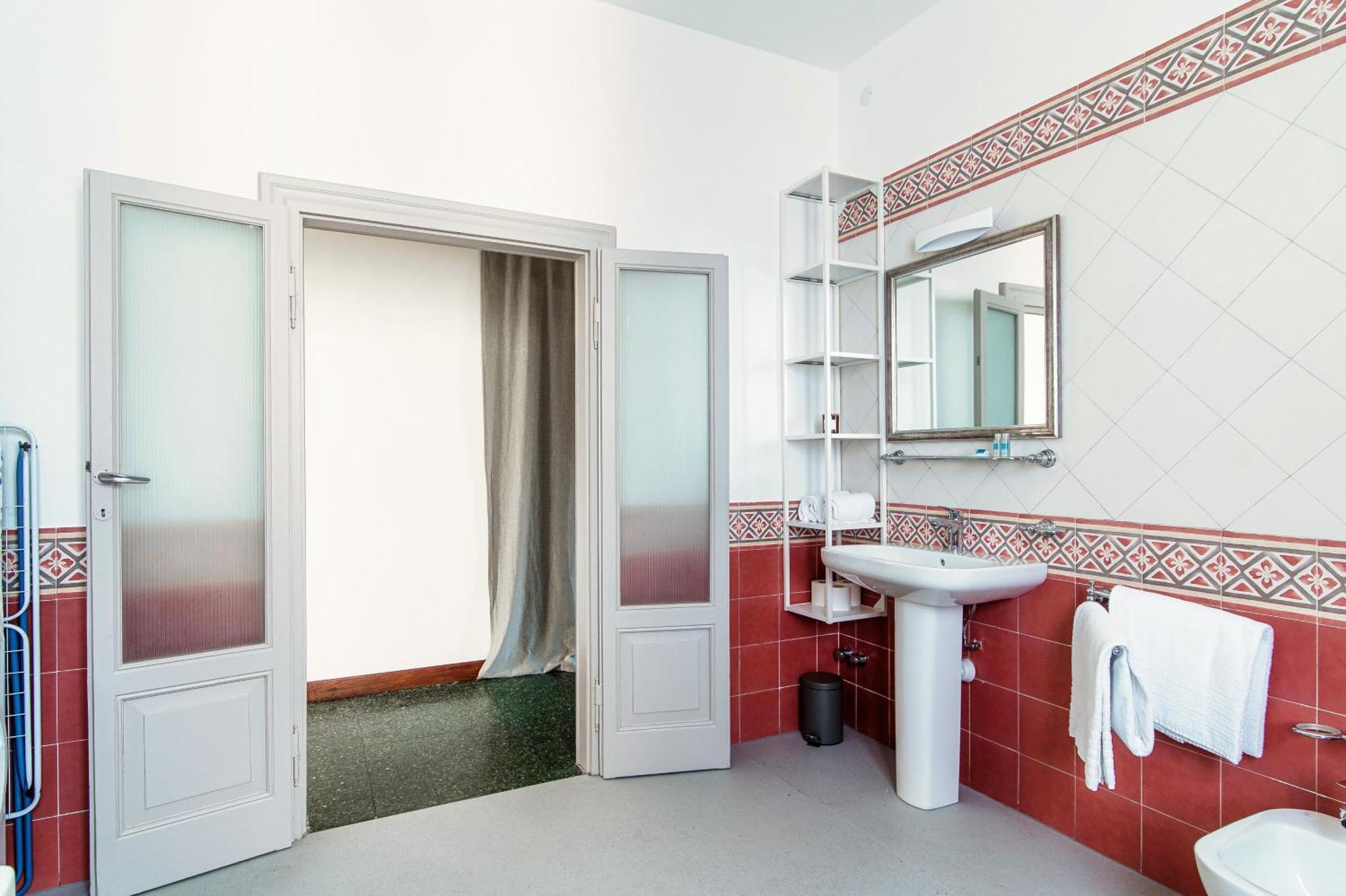 Stella Apartment By Quokka 360 - Past And Present In Como Luaran gambar